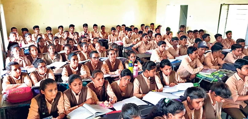 स्कूल खुले ताे बच्चों के लिए बड़ा खतरा