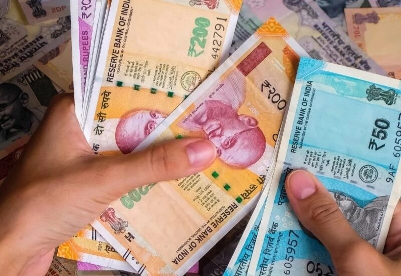 After death of Central Government Employee parents, children get pension amount Rs 1.25 lakh per month