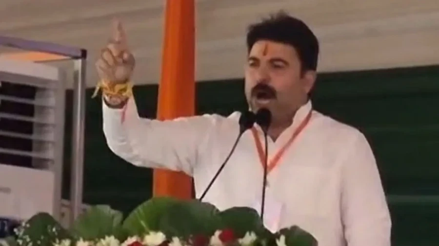 'छठी का दूध याद दिला देंगे', इस्लामिक झंडे पर AK-47 को लेकर शलभ मणि त्रिपाठी का बड़ा बयान