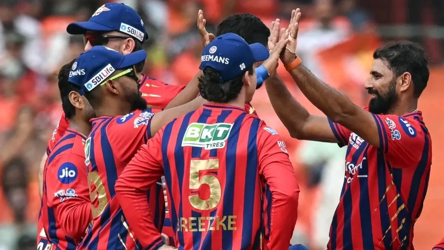 IPL: Mohammed Shami Surpasses Zaheer Khan, Bhuvneshwar Kumar Leads Powerplay Wickets