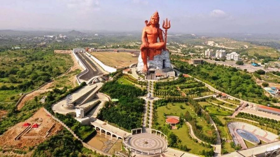 The world's tallest Shiva statue, inside which the whole village will settle, will be inaugurated today