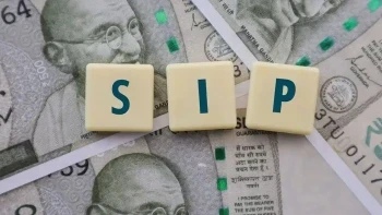 क्या आपकी एसआईपी सुरक्षित है? जानिए क्यों बार-बार फेल हो रहे हैं पेमेंट