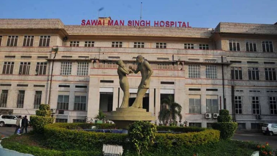 जयपुर के एसएमएस अस्पताल में डॉक्टरों ने युवक का कटा हुआ प्राइवेट पार्ट जोड़ा