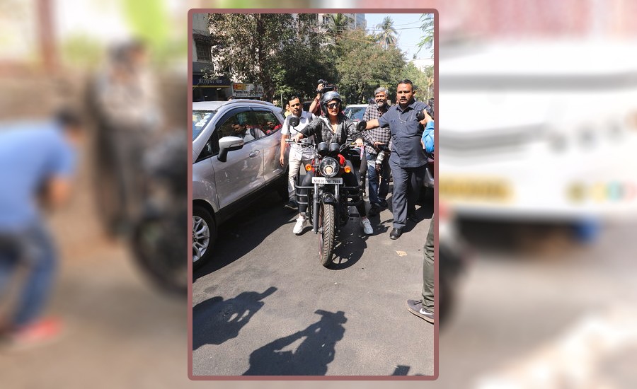 Sonakshi Sinha's Stunnig Look On Bike