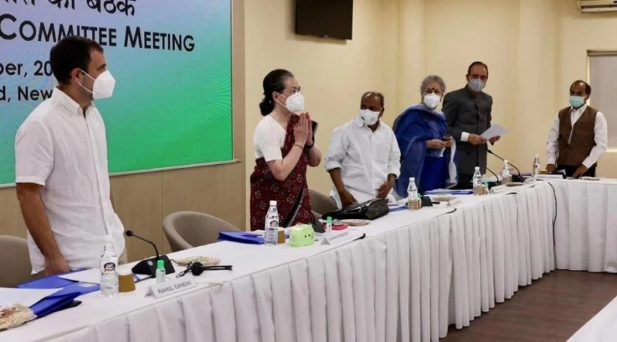 I am a full-time and hands-on Congress President: Sonia Gandhi at CWC meeting