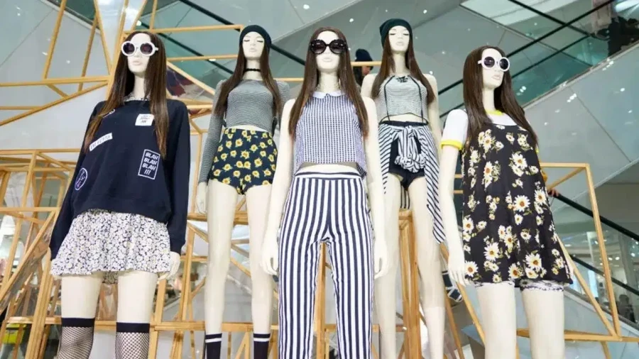 Hormuz Crisis Hits Fast Fashion: Why Your Branded Clothes May Get Expensive