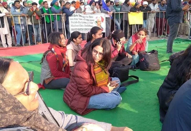 Swara Bhasker joins farmers' protest at Delhi's Singhu border