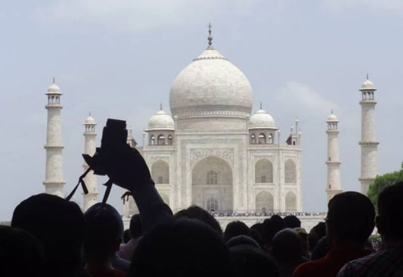 'Close Taj till March end', Agra Mayor asks Centre amid coronavirus scare