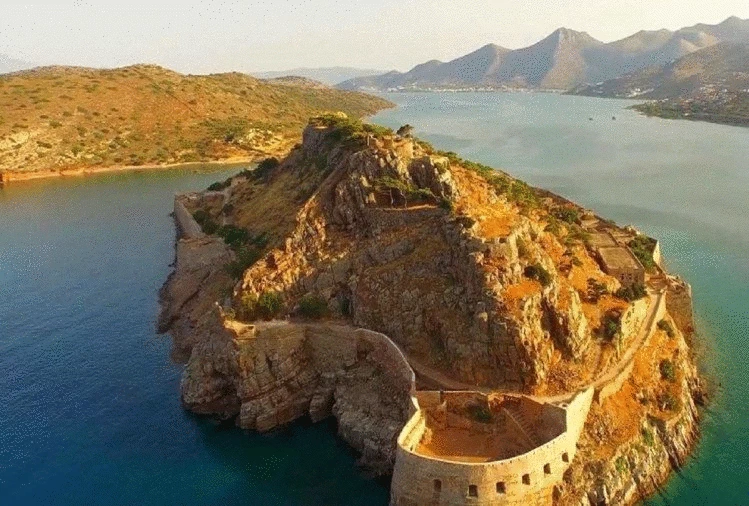 एक ऐसा वीरान आइलैंड, जिसका रहस्य नहीं पता था दुनिया को