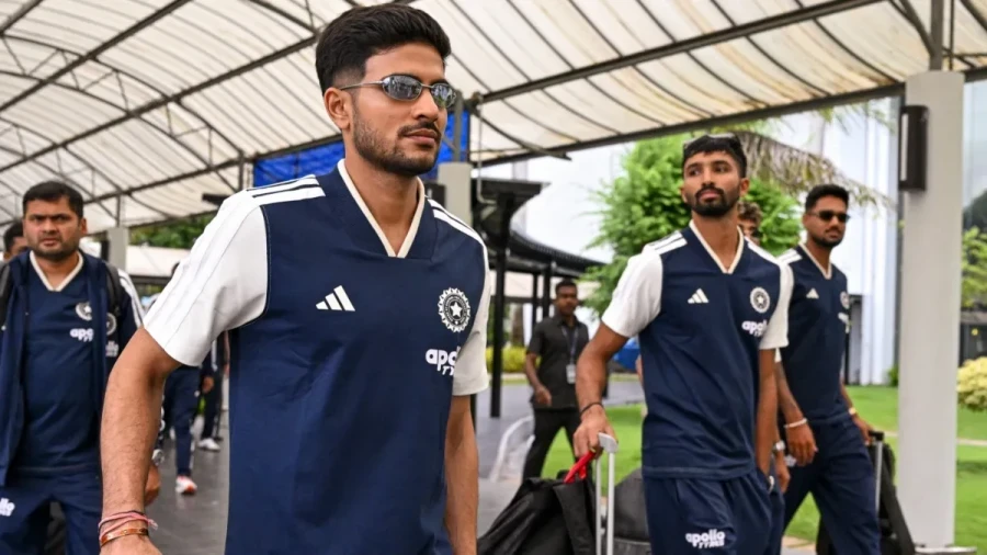 Shubman Gill Led Team India Reaches Colombo: Grand Welcome At India House