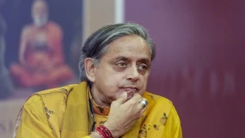 केरल के नए मुख्यमंत्री होंगे वी. डी. सतीशन, शशि थरूर ने बताया 'टीम UDF' की बड़ी जीत