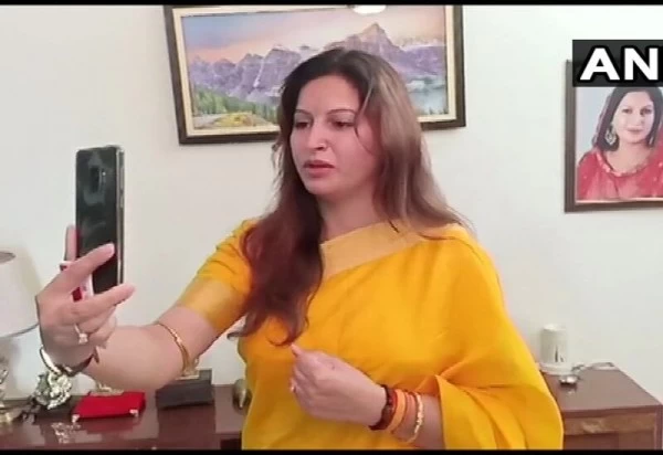 हरियाणा विधानसभा चुनाव: टिक टॉक स्टार सोनाली फोगाट को बीजेपी ने दिया टिकट