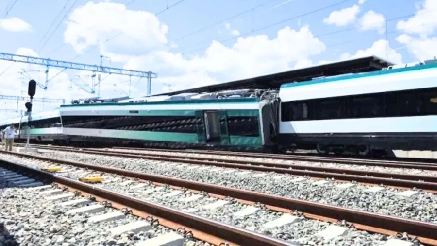 दक्षिणी मेक्सिको में भीषण ट्रेन हादसा: 13 की मौत, 98 घायल, यातायात ठप