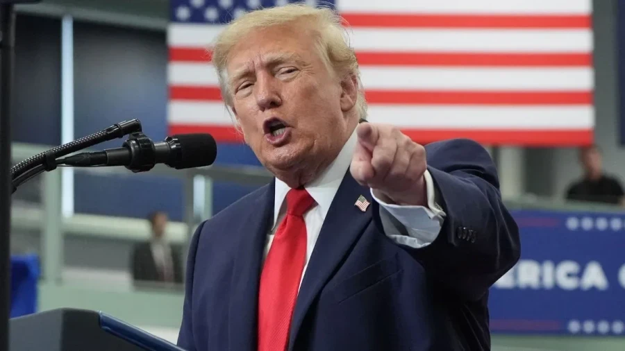 Trump Warns Houthis After Saudi Attacks, Claims Erdogan Will Follow His Lead