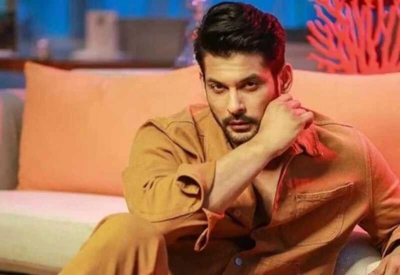 Siddharth Shukla shared a picture for the fans, wrote- For your love...