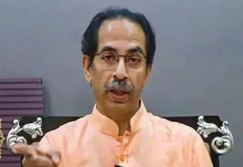 कोरोना संक्रमण ने बढ़ाई महाराष्ट्र सरकार की चिंता, उद्धव ने की मास्क लगाने की अपील, टास्क फोर्स के साथ बैठक