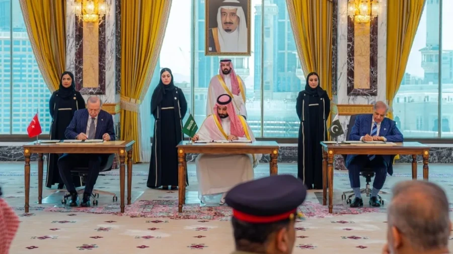Iran Slams Saudi Arabia Pakistan and Turkey Defense Deal Calls it Paper Agreement