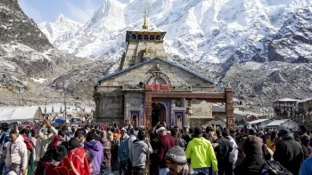 Kedarnath Yatra Halted Due To Heavy Rain, Badrinath Route Faces Massive Jams