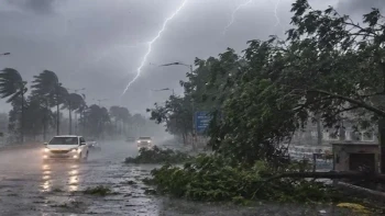 UP Weather Update: आंधी-तूफान का तांडव, 15 की मौत और 38 जिलों में येलो अलर्ट