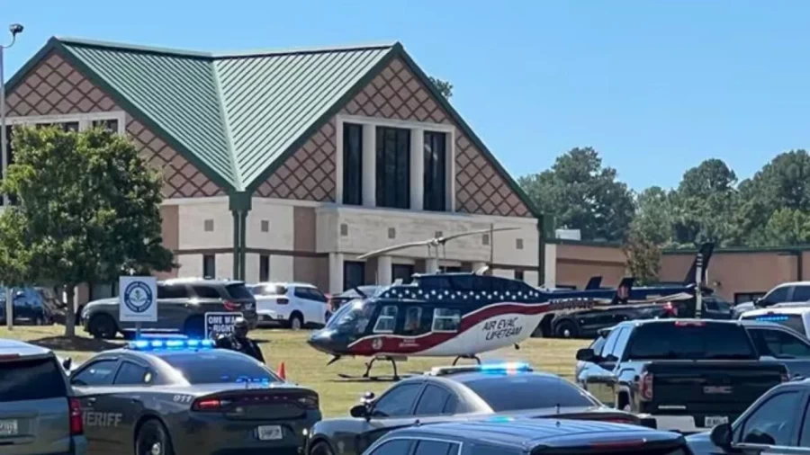 Shooting in a school near Georgia, USA - four killed, President expressed grief