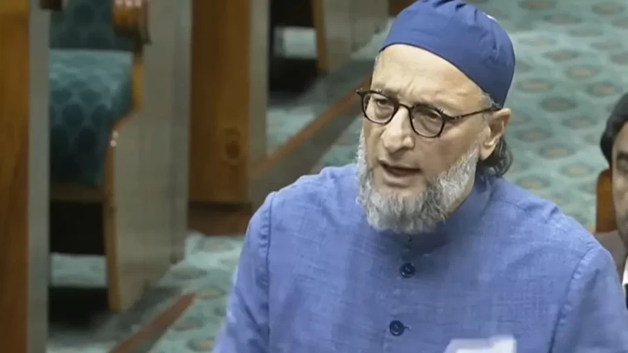 देशभक्ति को धर्म से न जोड़ें: ओवैसी ने संसद में कहा, 'वंदे मातरम्' वफादारी का टेस्ट नहीं