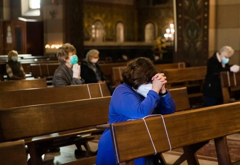 Churches in Italy, Vatican City reopen for 1st time since lockdown