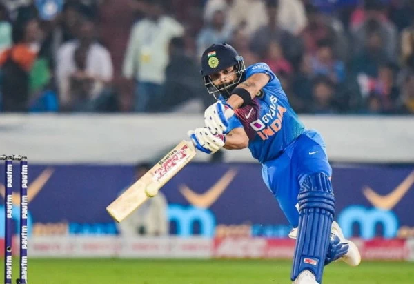 कोहली के 'विराट' तूफ़ान में उड़ा वेस्टइंडीज, रन चेज करते हुए भारत की सबसे बड़ी जीत