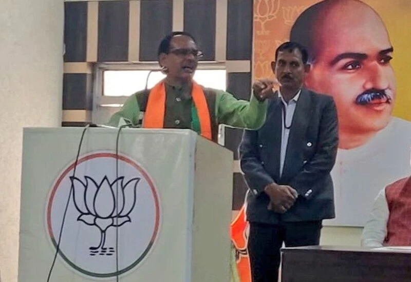 अब गहलोत जैसे लोग विरोध मार्च निकालने लगे, वह मुख्यमंत्री बनने के लायक नहीं: शिवराज चौहान