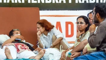 सोनम वांगचुक को अस्पताल ले गई पुलिस, पत्नी का अल्टिमेटम- मेरी सहमति के बिना न हो इलाज