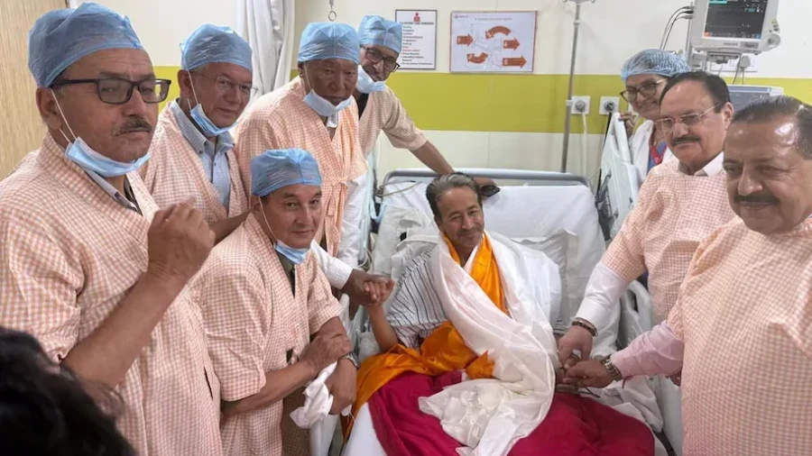 सोनम वांगचुक ने 27वें दिन खत्म किया अनशन जेपी नड्डा ने पिलाया जूस