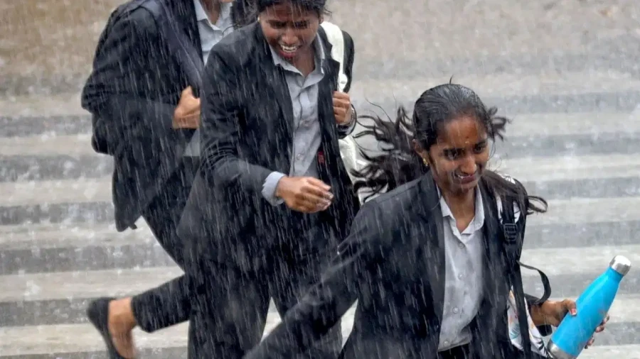 Weather Update: Rain Alert For Delhi UP And Bihar While Uttarakhand Braces For Hailstorm